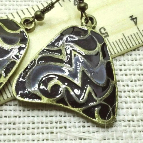 Enamel Earrings Antiqued Brass Gray and Black Triangle - Picture 6 of 7